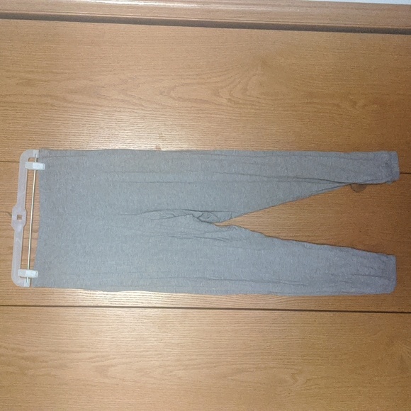 Victoria Secret Joggers - Picture 2 of 3